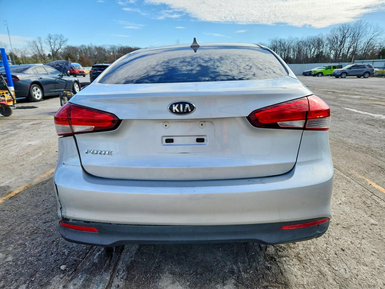 2018 KIA FORTE LX photo 11
