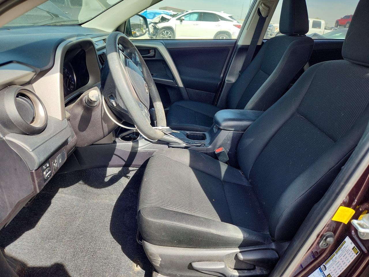 2018 TOYOTA RAV4 LE photo 13