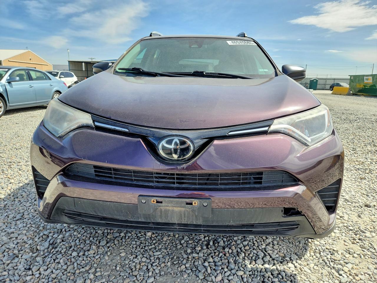 2018 TOYOTA RAV4 LE photo 9
