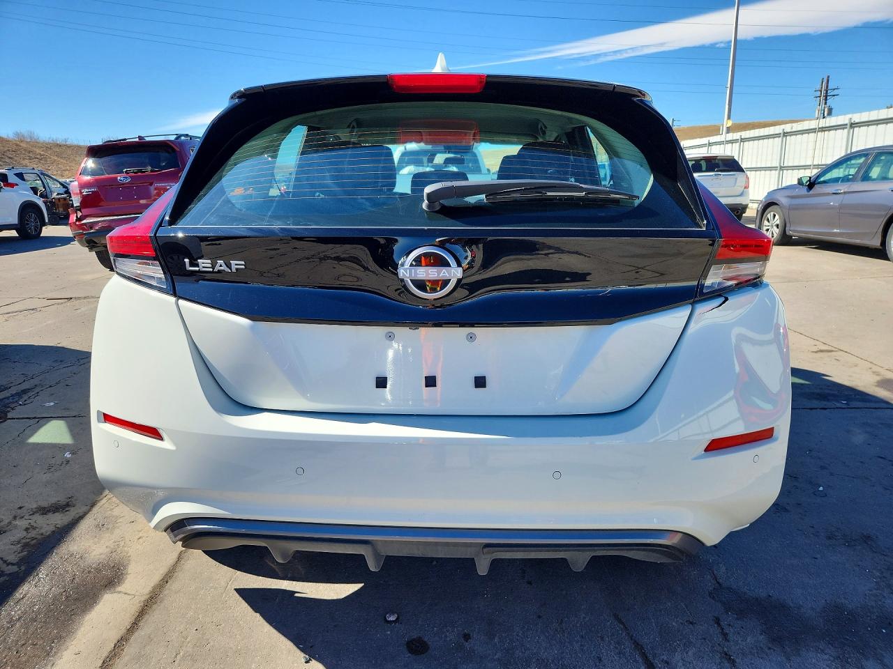 2025 NISSAN LEAF S photo 16