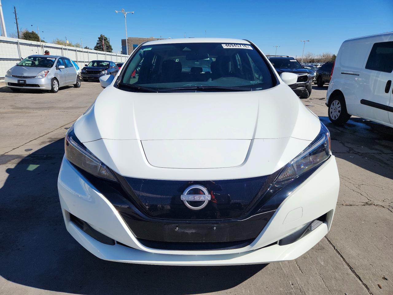 2025 NISSAN LEAF S photo 13