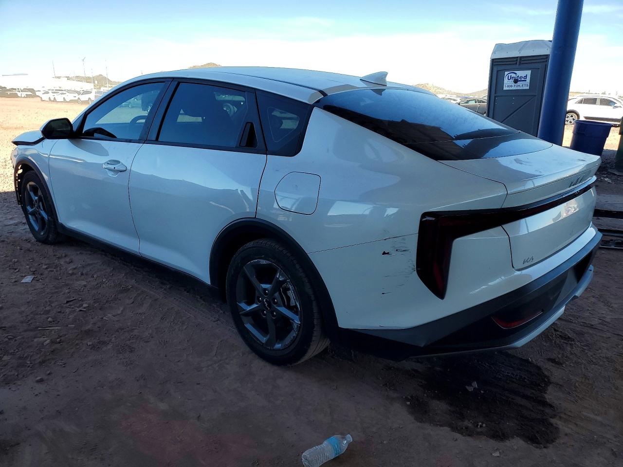 2025 KIA K4 LXS photo 3