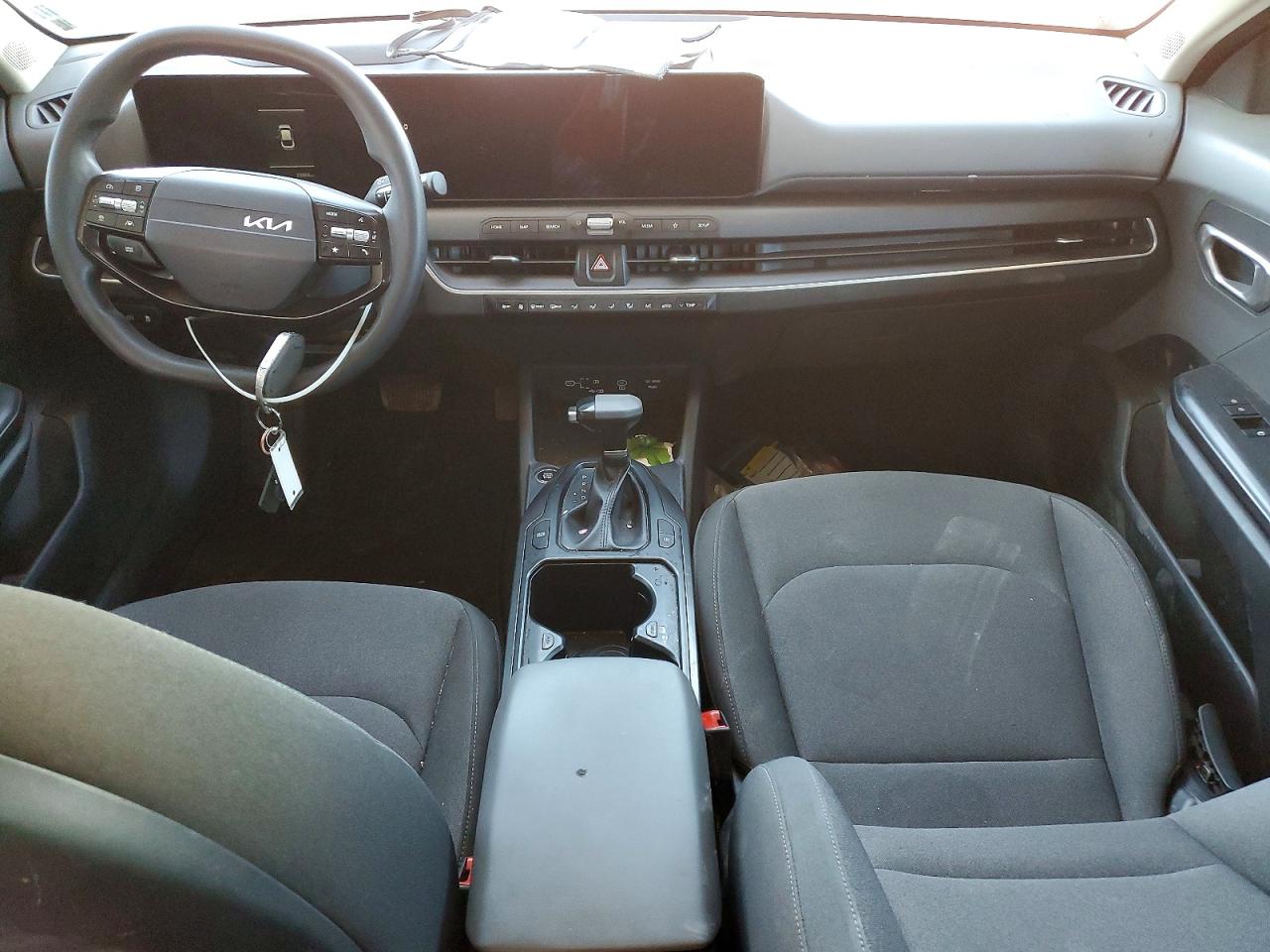 2025 KIA K4 LXS photo 15