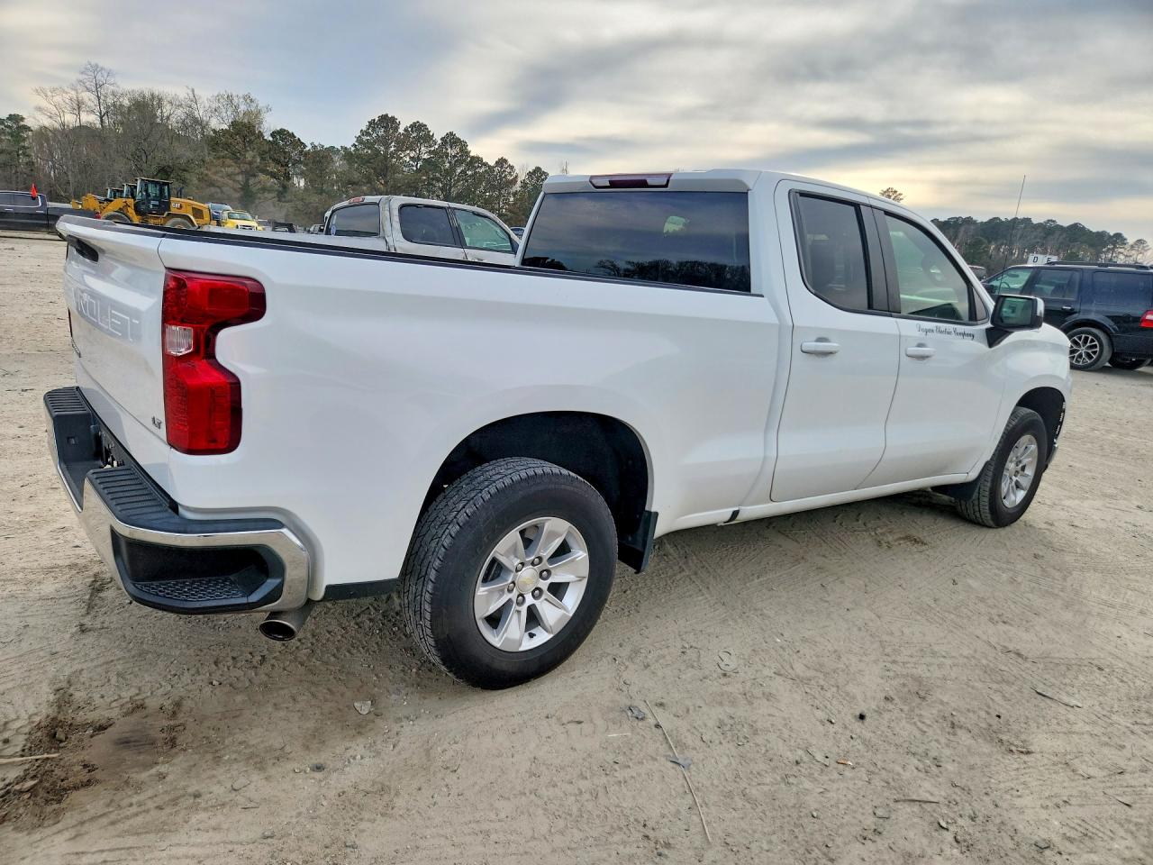 2020 CHEVROLET SILVERADO C1500 LT photo 5