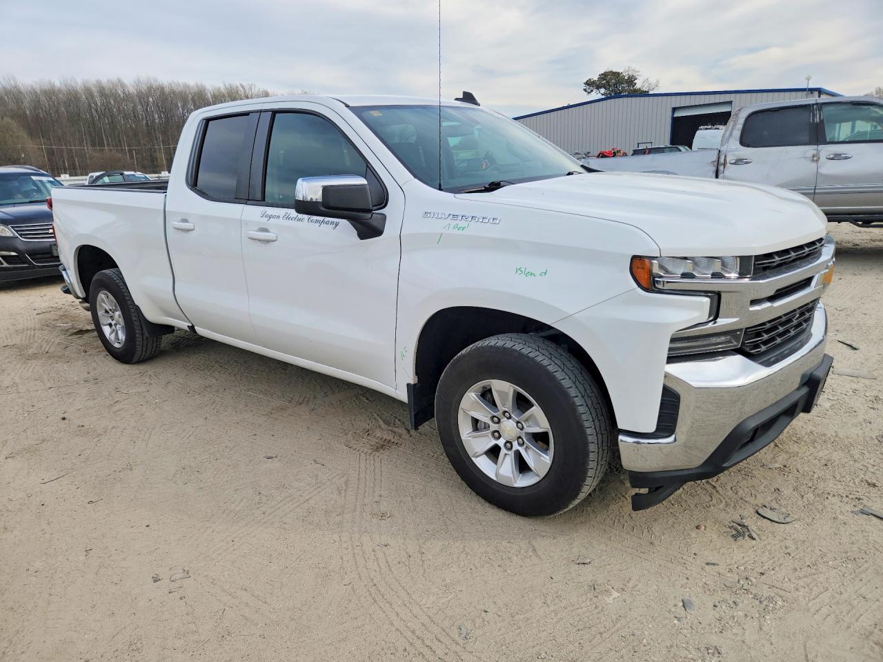 2020 CHEVROLET SILVERADO C1500 LT photo 7