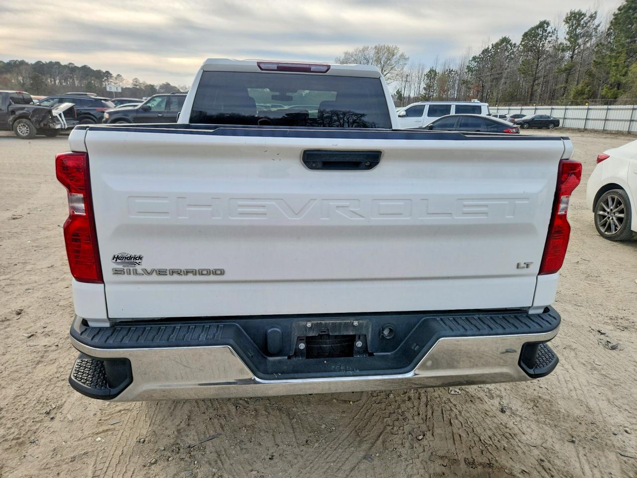 2020 CHEVROLET SILVERADO C1500 LT photo 11