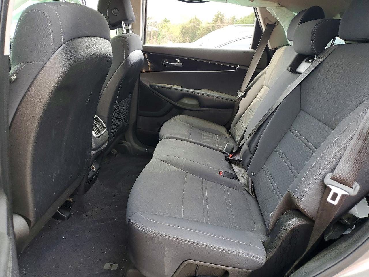 2017 KIA SORENTO L photo 21