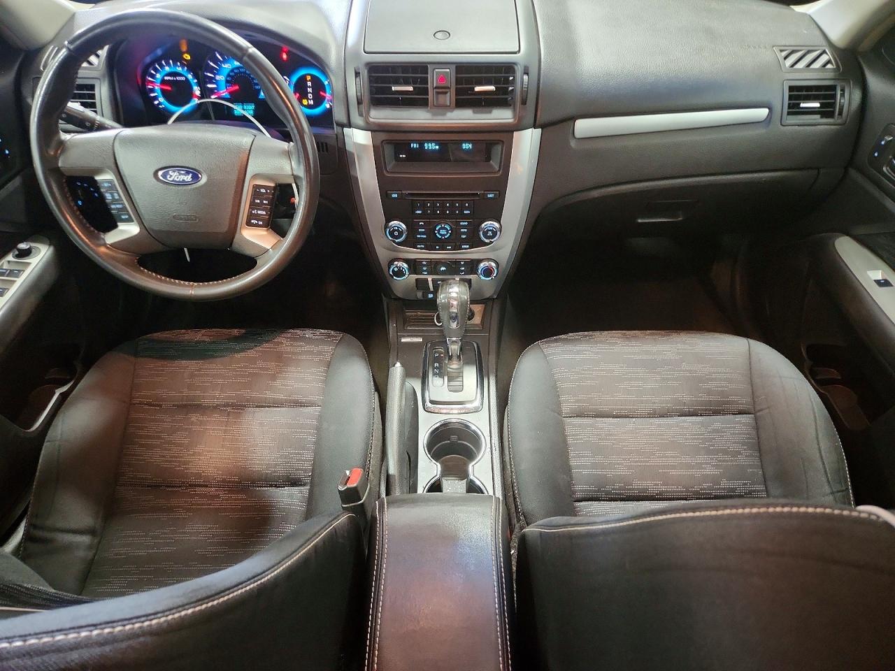 2011 FORD FUSION SE photo 22