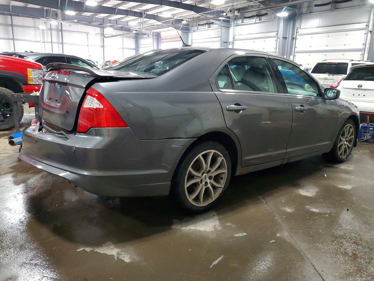 2011 FORD FUSION SE photo 7