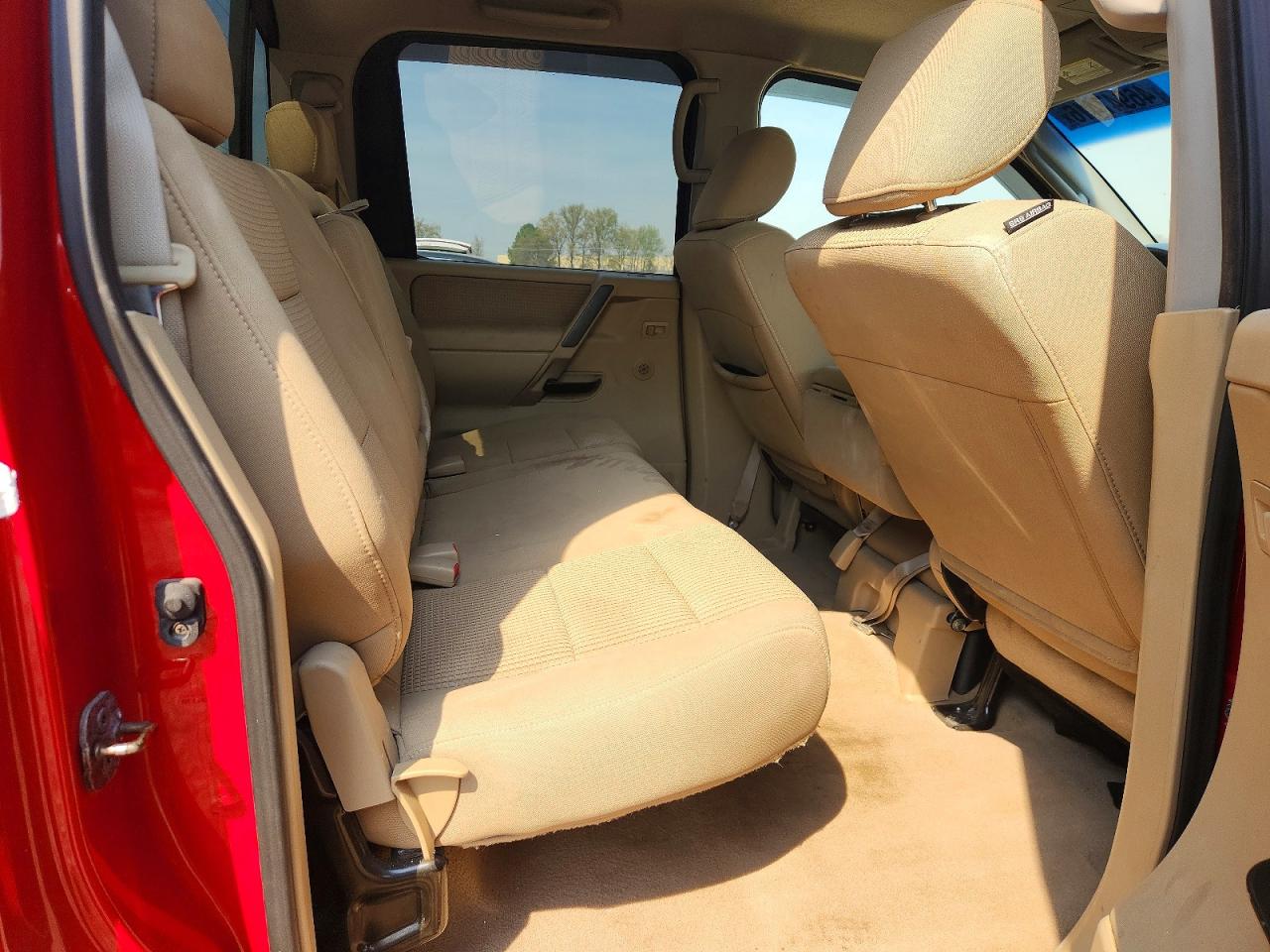 2011 NISSAN TITAN S photo 28