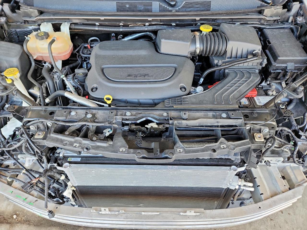 2019 CHRYSLER PACIFICA TOURING PLUS photo 34