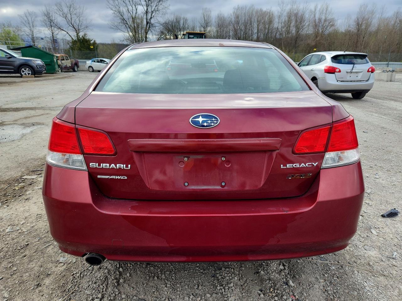 2010 SUBARU LEGACY 2.5I PREMIUM photo 11