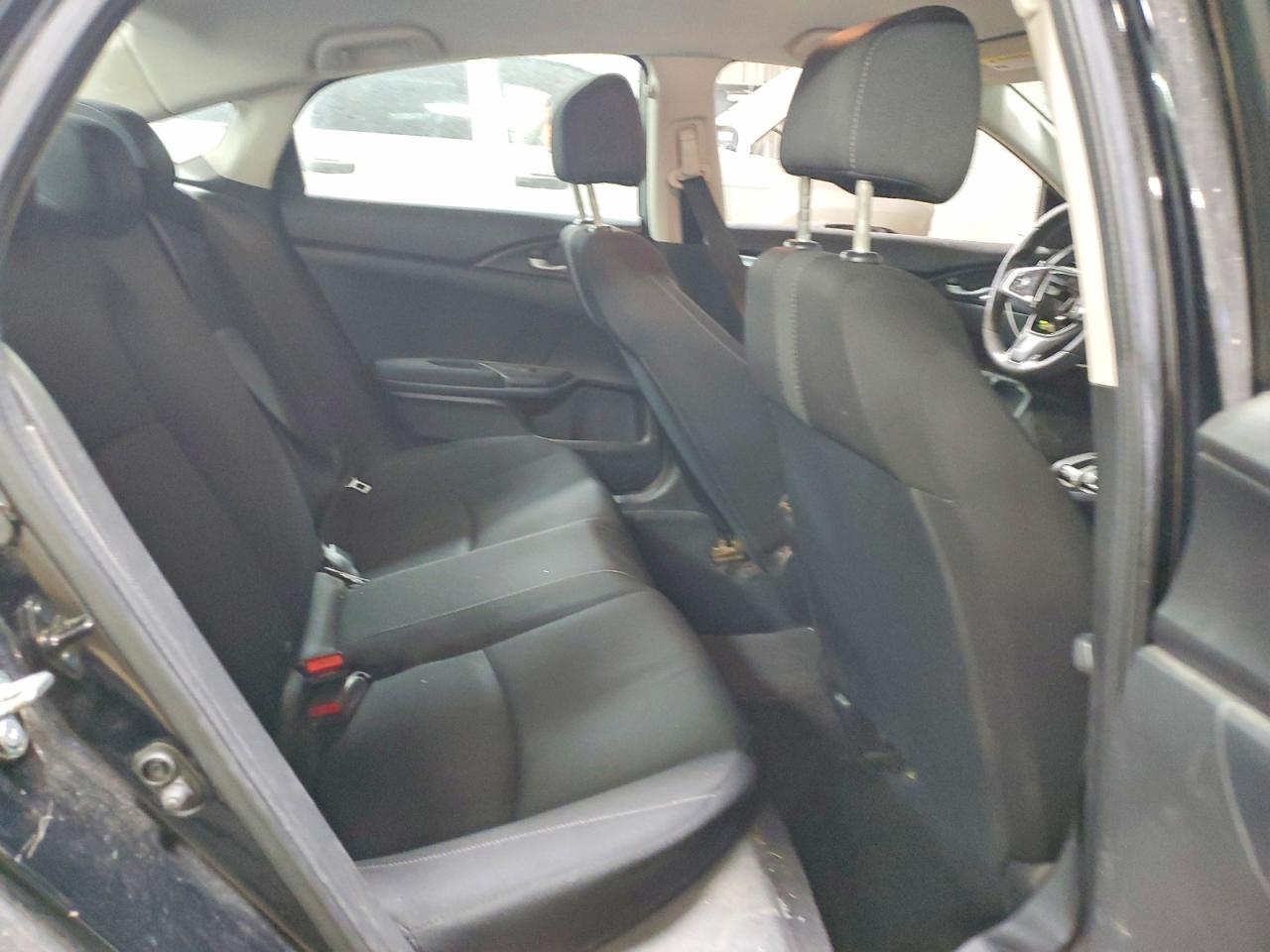 2017 HONDA CIVIC LX photo 10