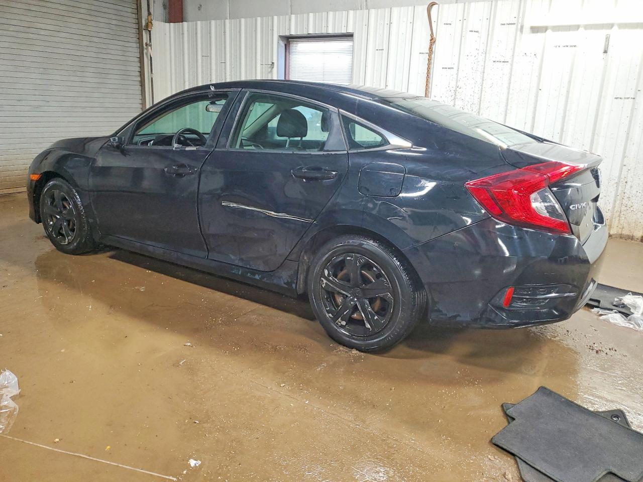 2017 HONDA CIVIC LX photo 2