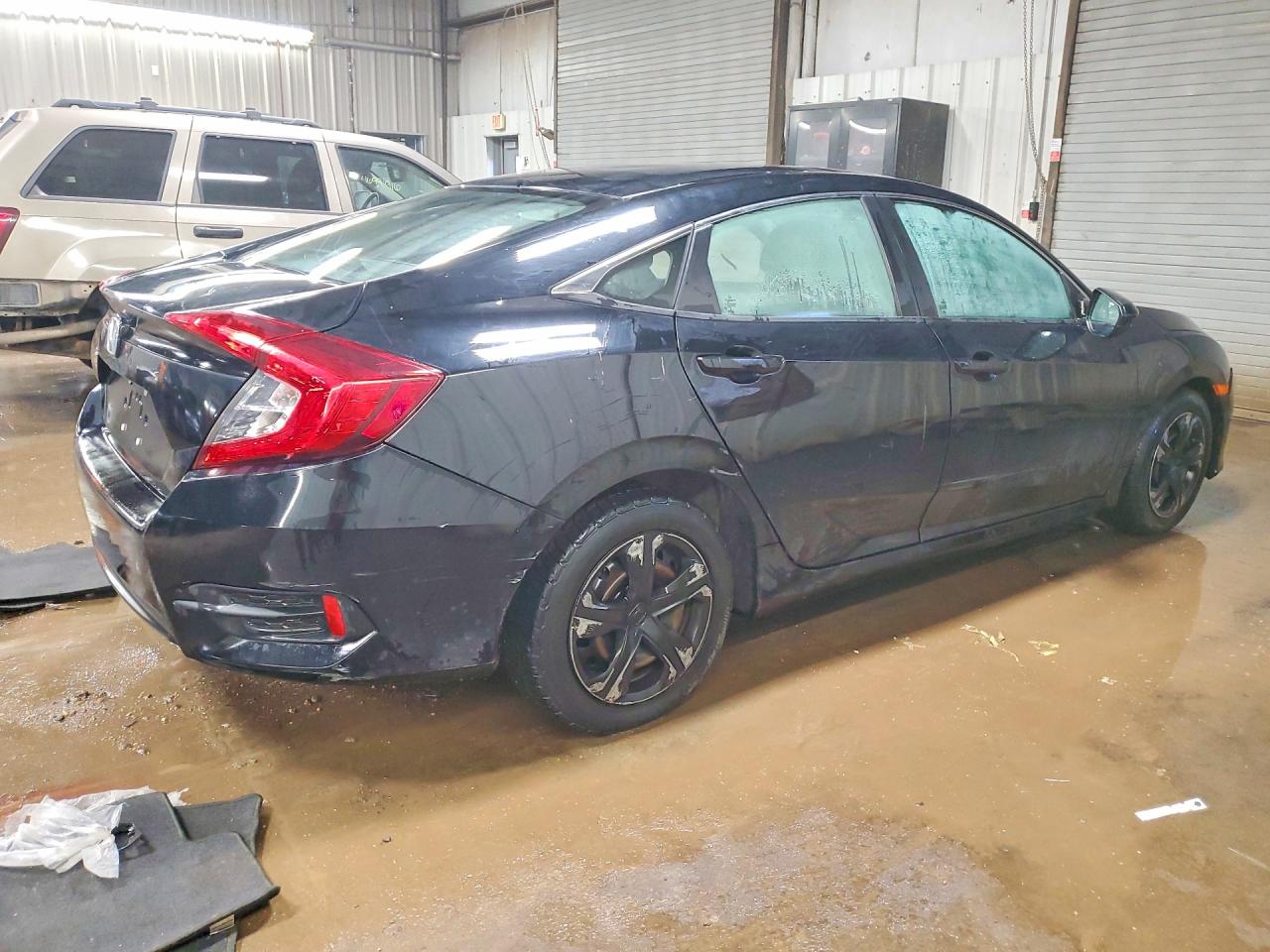 2017 HONDA CIVIC LX photo 3