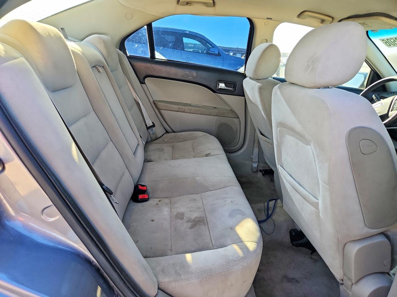 2007 FORD FUSION SE photo 28