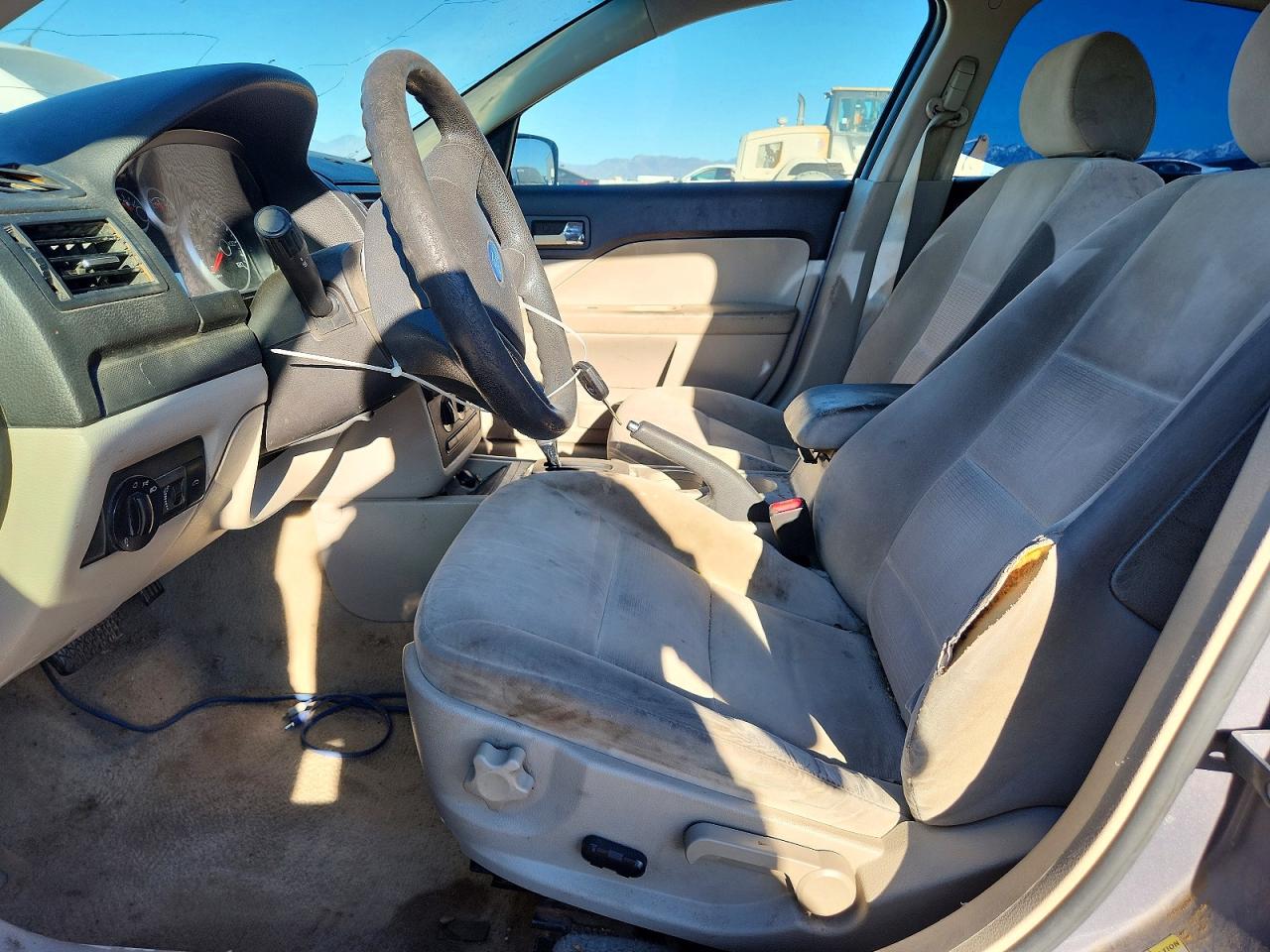 2007 FORD FUSION SE photo 19
