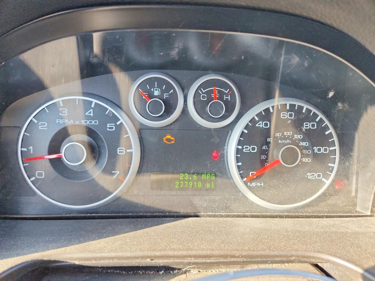 2007 FORD FUSION SE photo 25