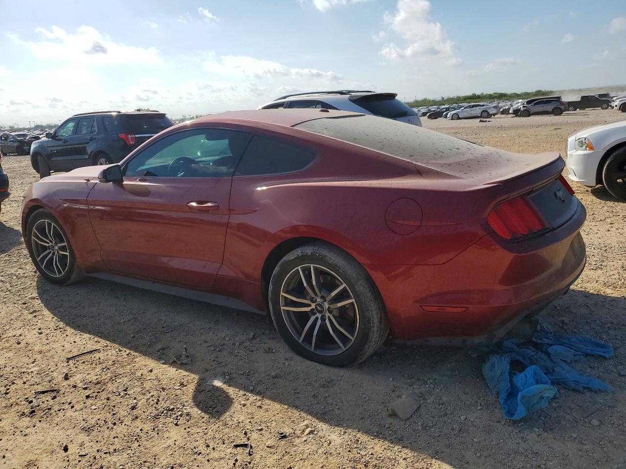 2015 FORD MUSTANG photo 3