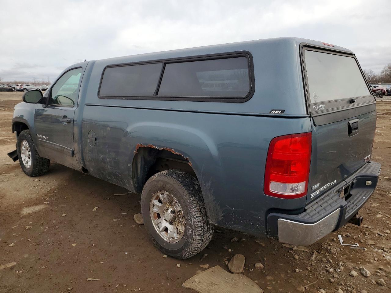 2008 GMC SIERRA C1500 photo 2
