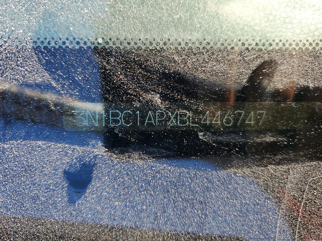 2011 NISSAN VERSA 1.8 S photo 12