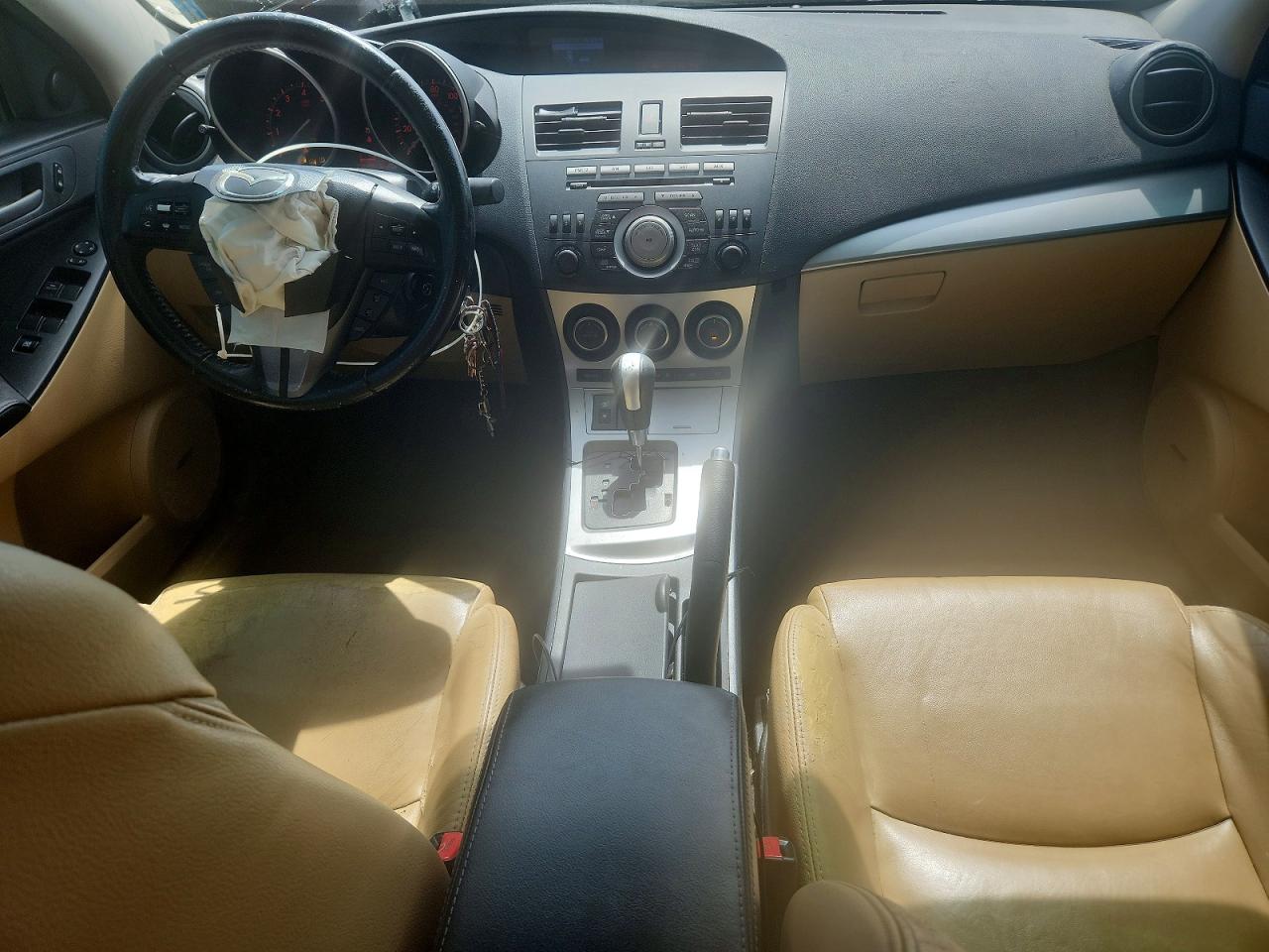 2010 MAZDA 3 S photo 8