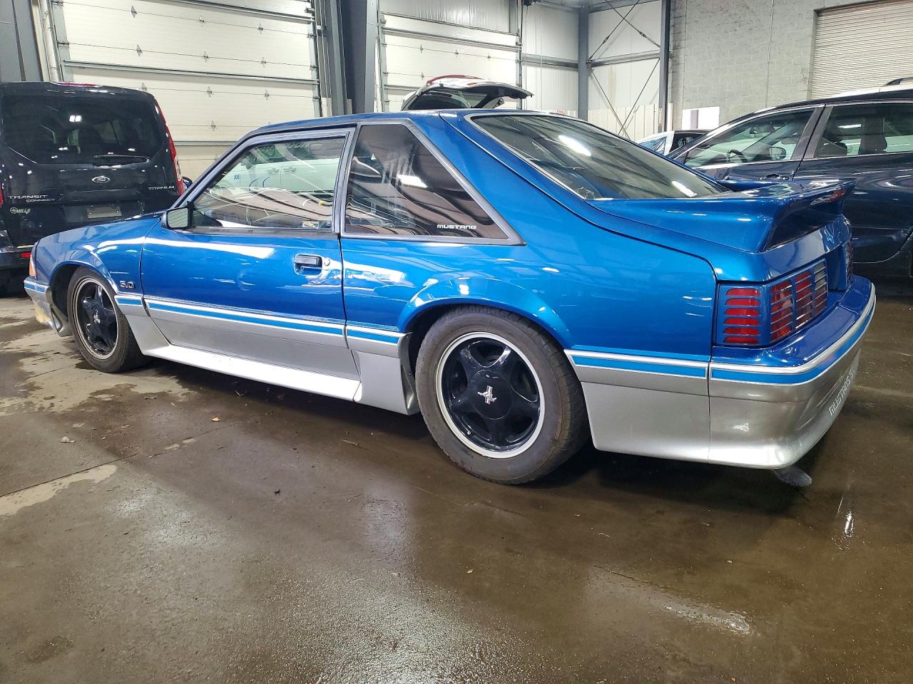 1992 FORD MUSTANG GT photo 3