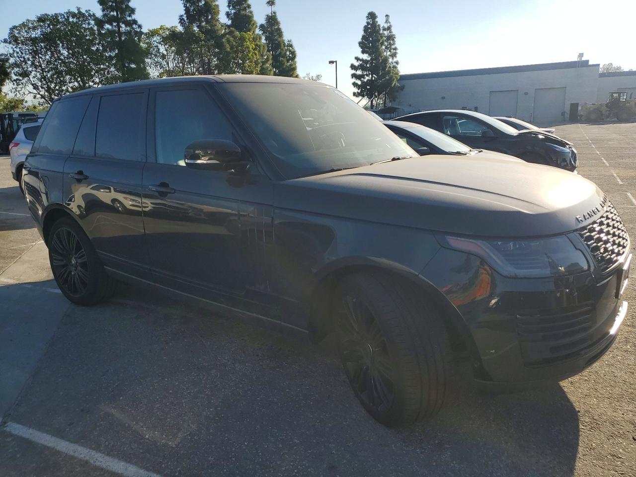2018 LAND ROVER RANGE ROVER SUPERCHARGED photo 7