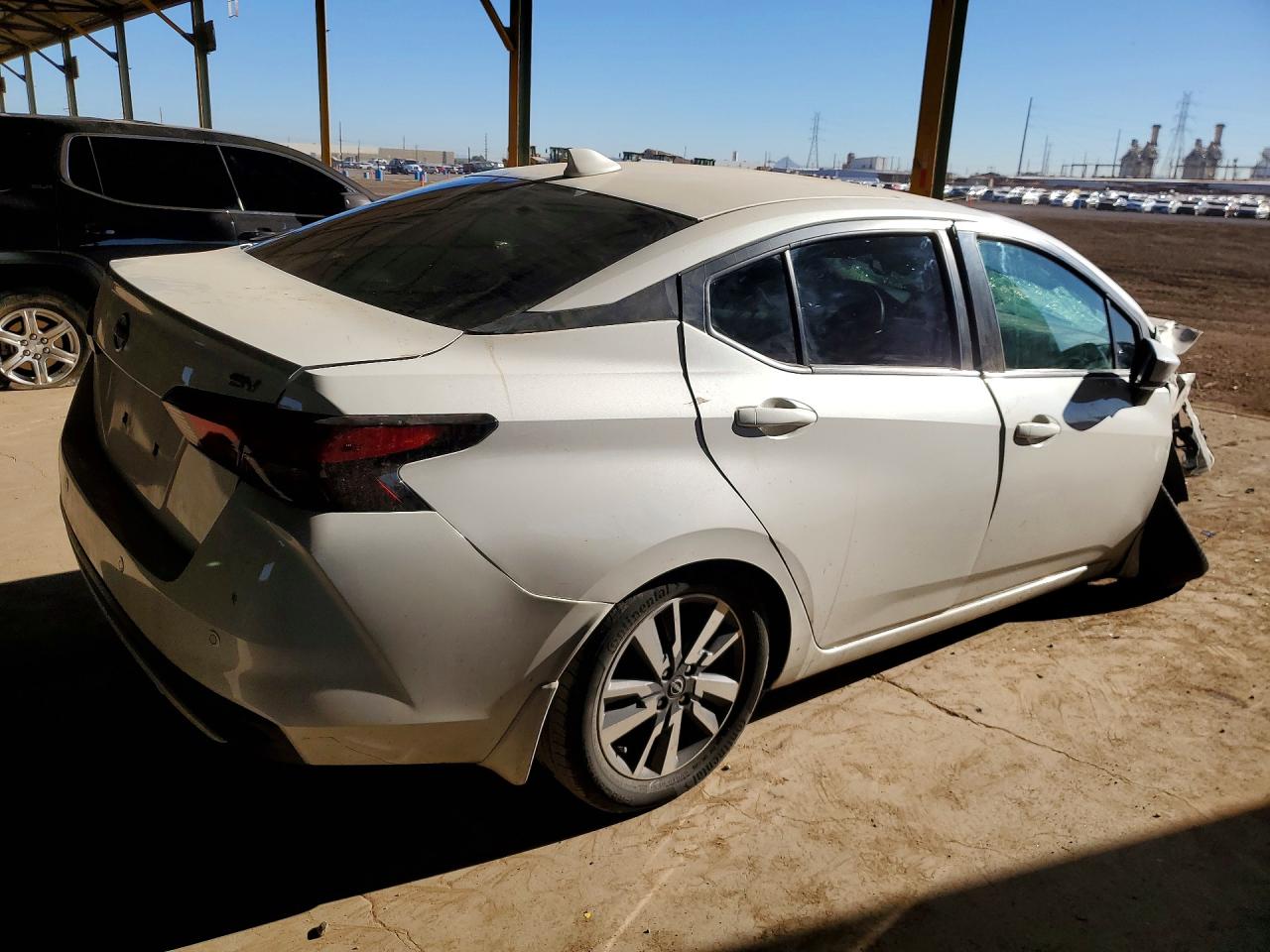 2024 NISSAN VERSA SV photo 3