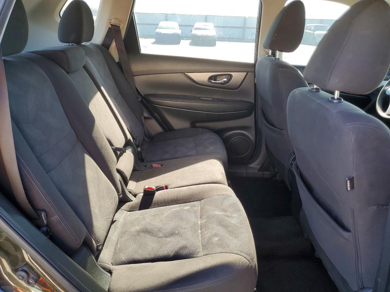 2016 NISSAN ROGUE S photo 21
