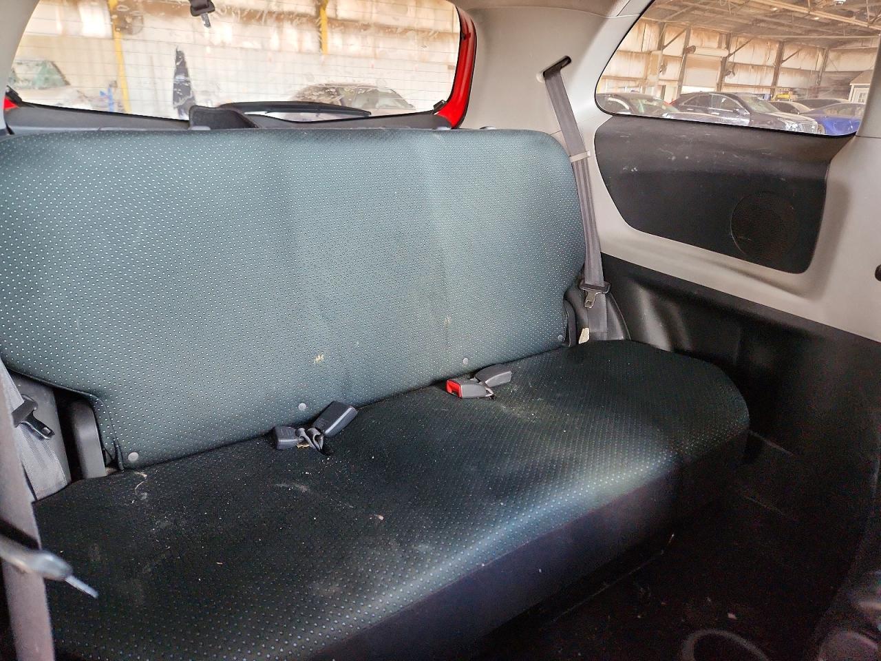 2007 TOYOTA YARIS BASE photo 19