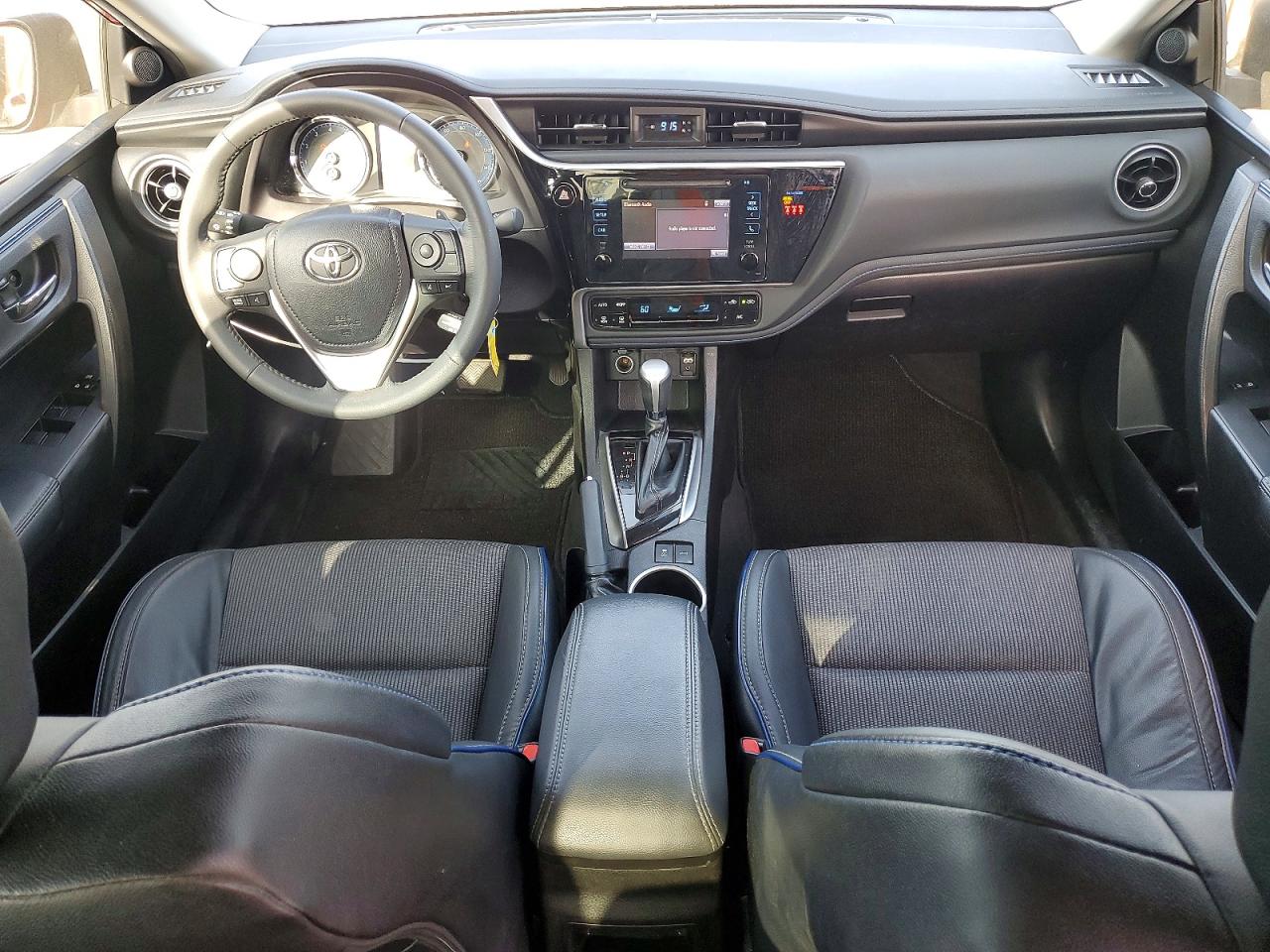 2018 TOYOTA COROLLA SE photo 15