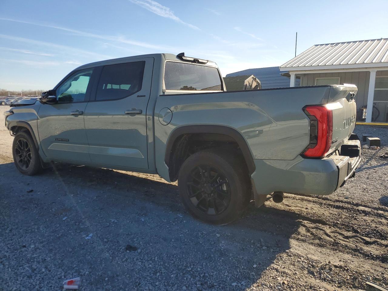 2024 TOYOTA TUNDRA LIMITED HV photo 4