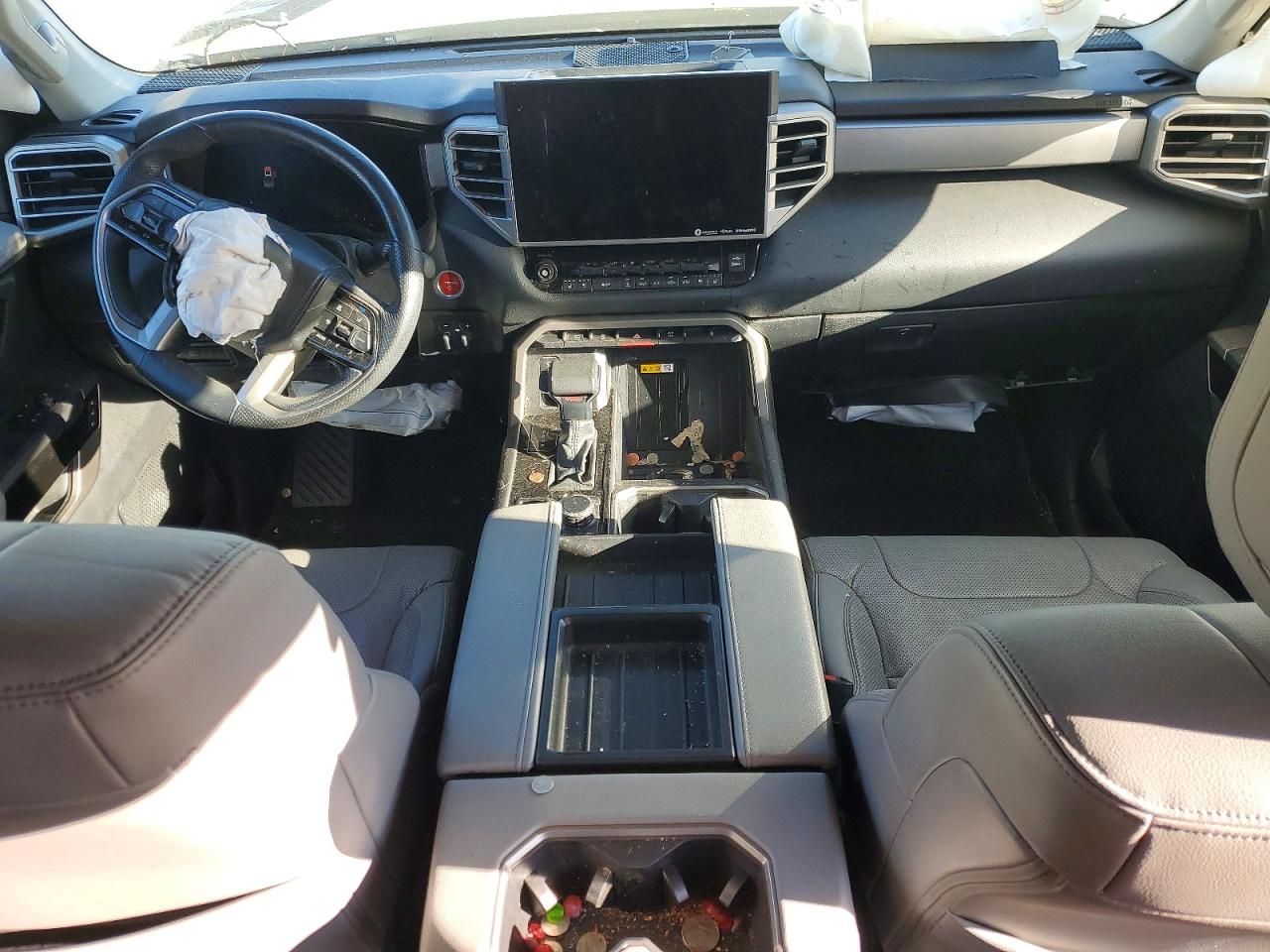 2024 TOYOTA TUNDRA LIMITED HV photo 22