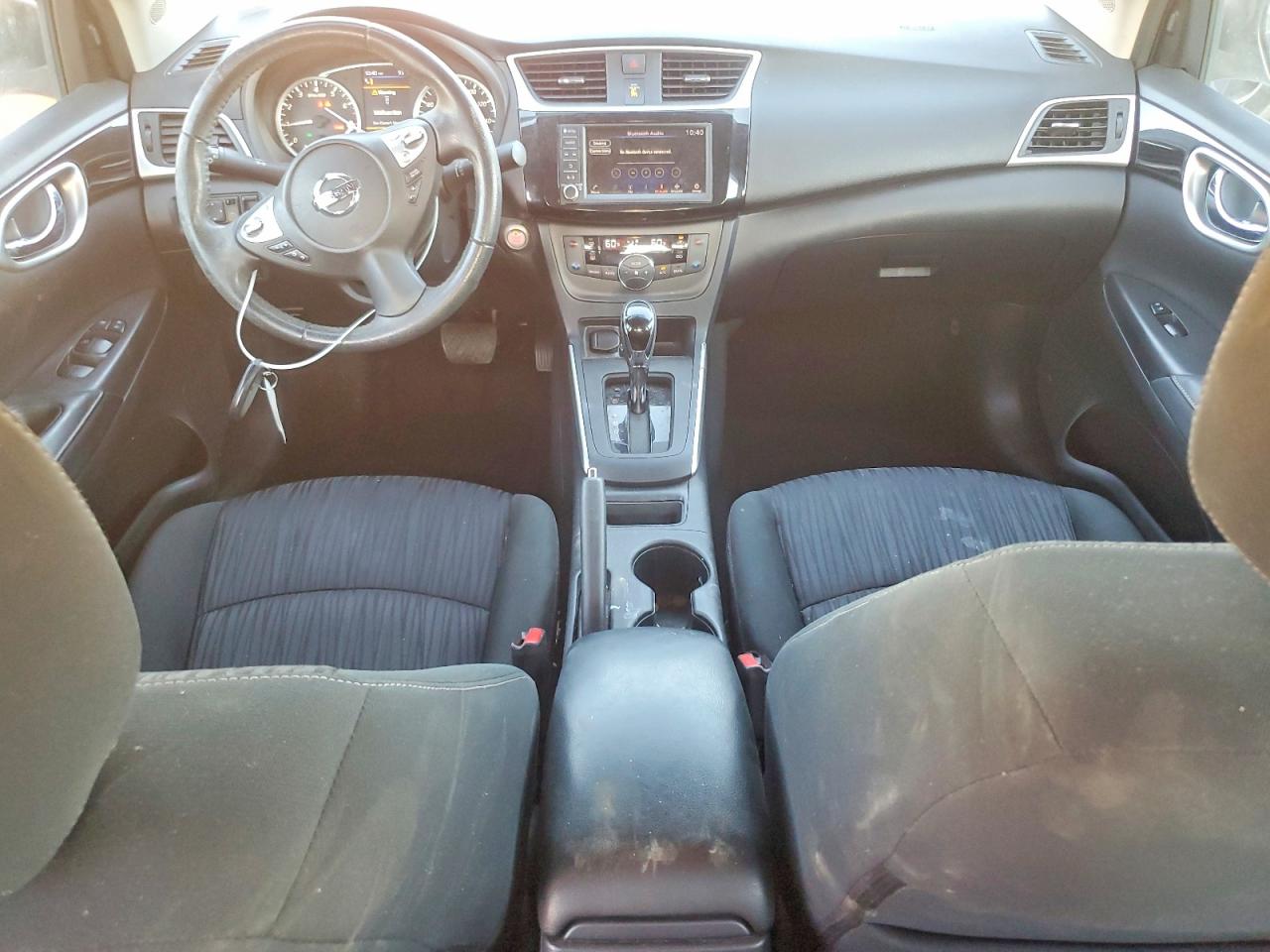 2019 NISSAN SENTRA SV photo 15