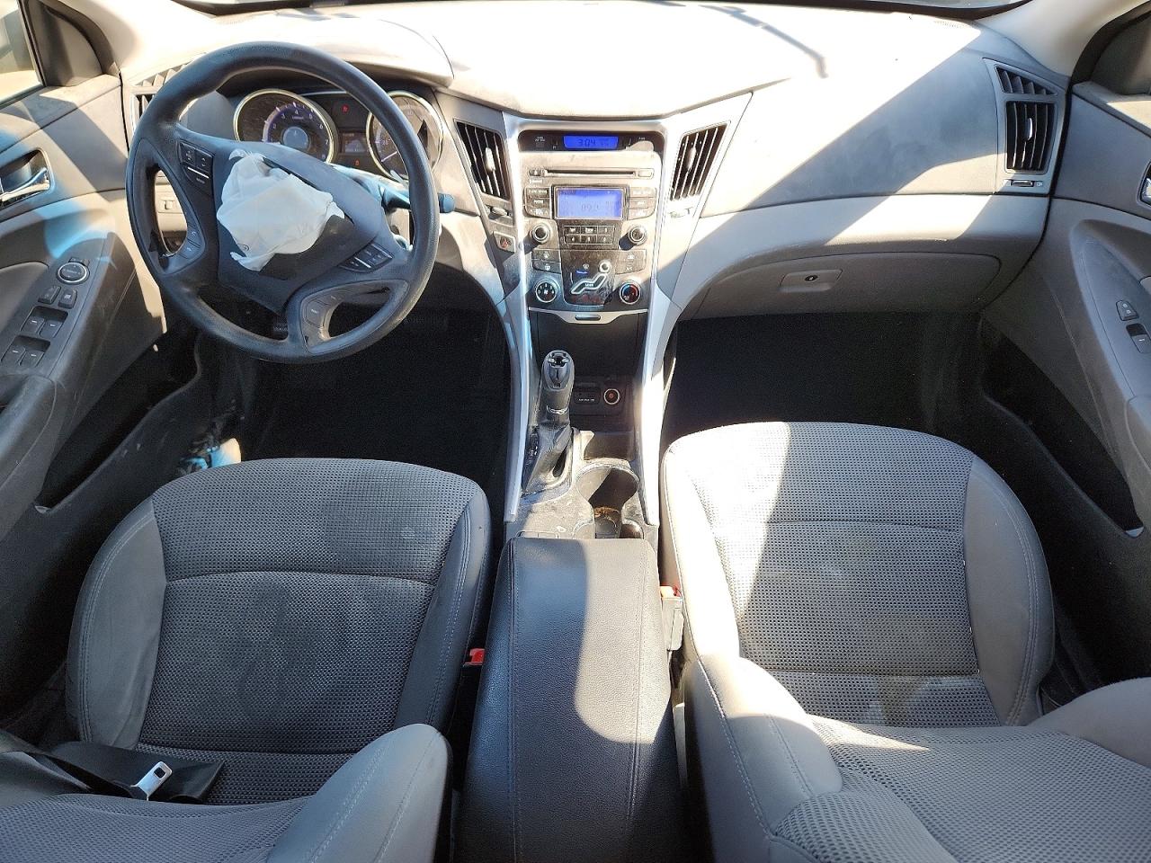2013 HYUNDAI SONATA GLS photo 8