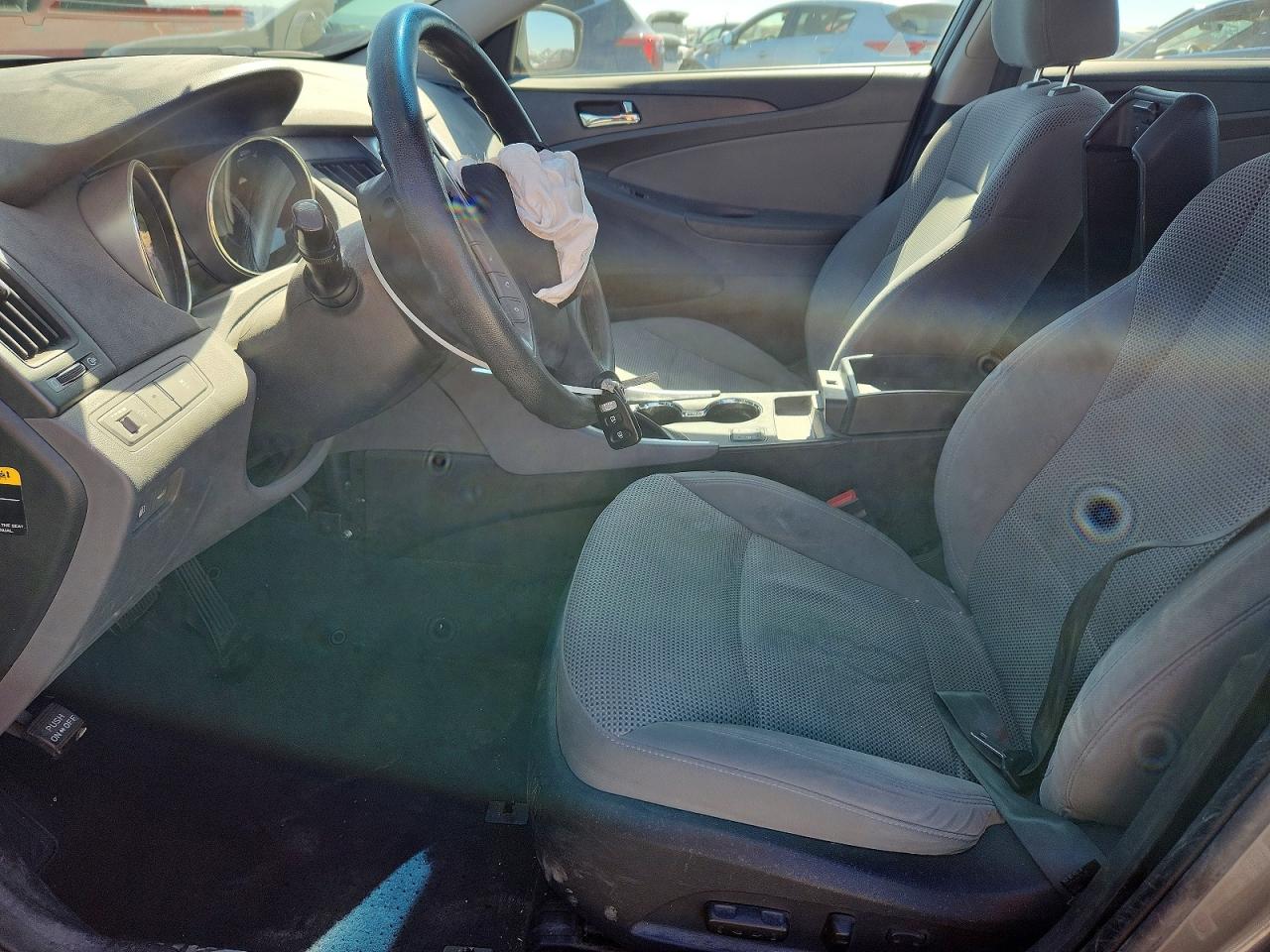 2013 HYUNDAI SONATA GLS photo 7