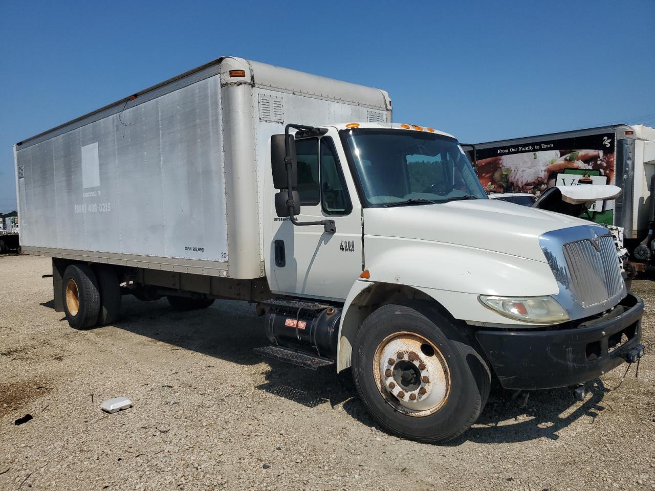2002 INTERNATIONAL 4000