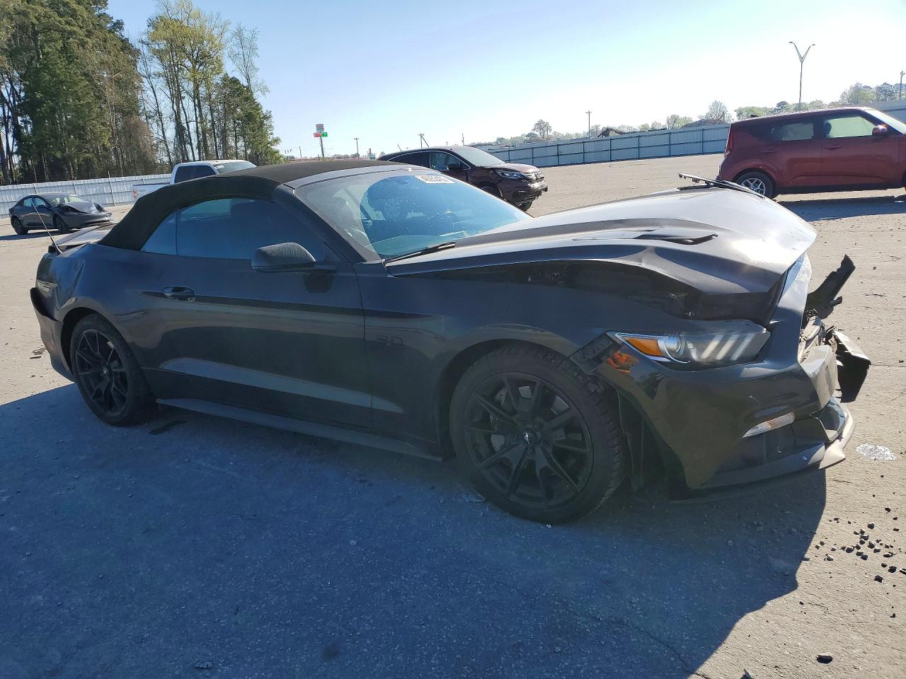 2017 FORD MUSTANG GT photo 4