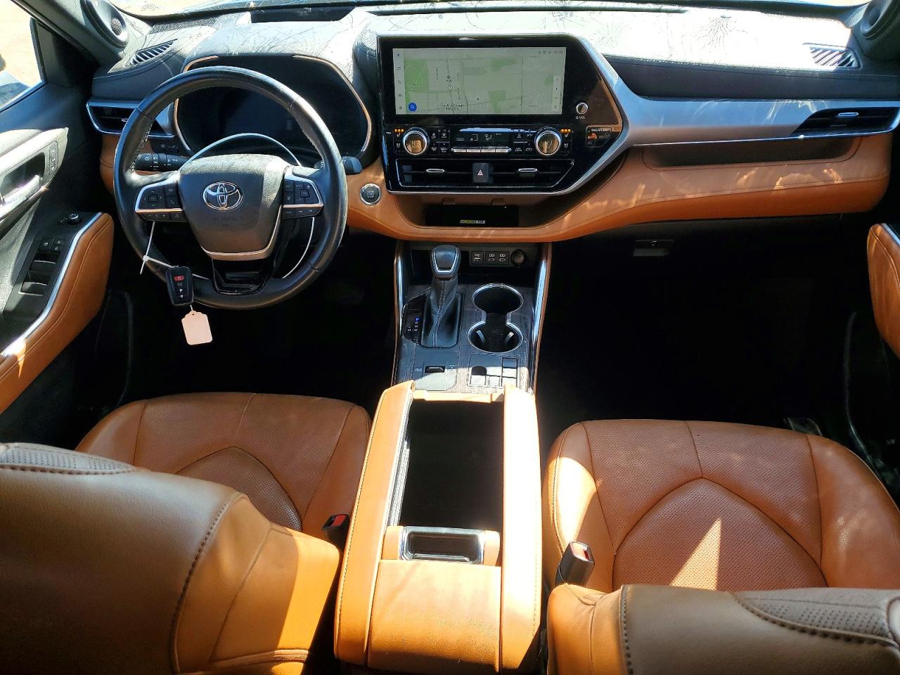 2023 TOYOTA HIGHLANDER PLATINUM photo 15