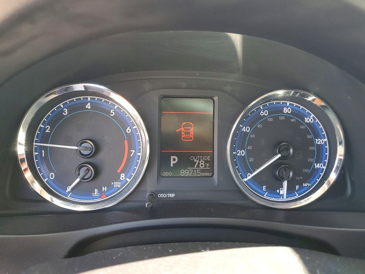 2019 TOYOTA COROLLA LE photo 25