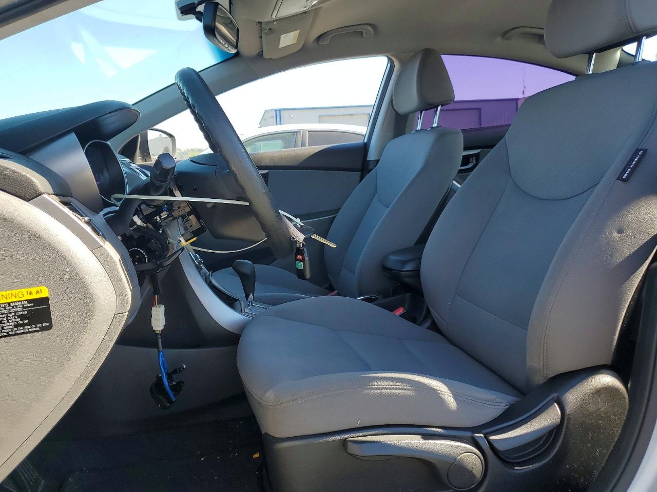 2013 HYUNDAI ELANTRA GLS photo 13