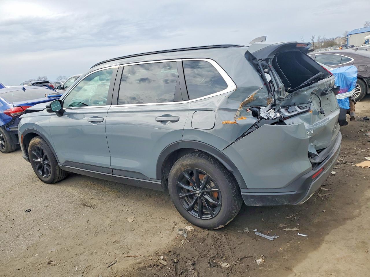 2025 HONDA CR-V SPORT photo 3