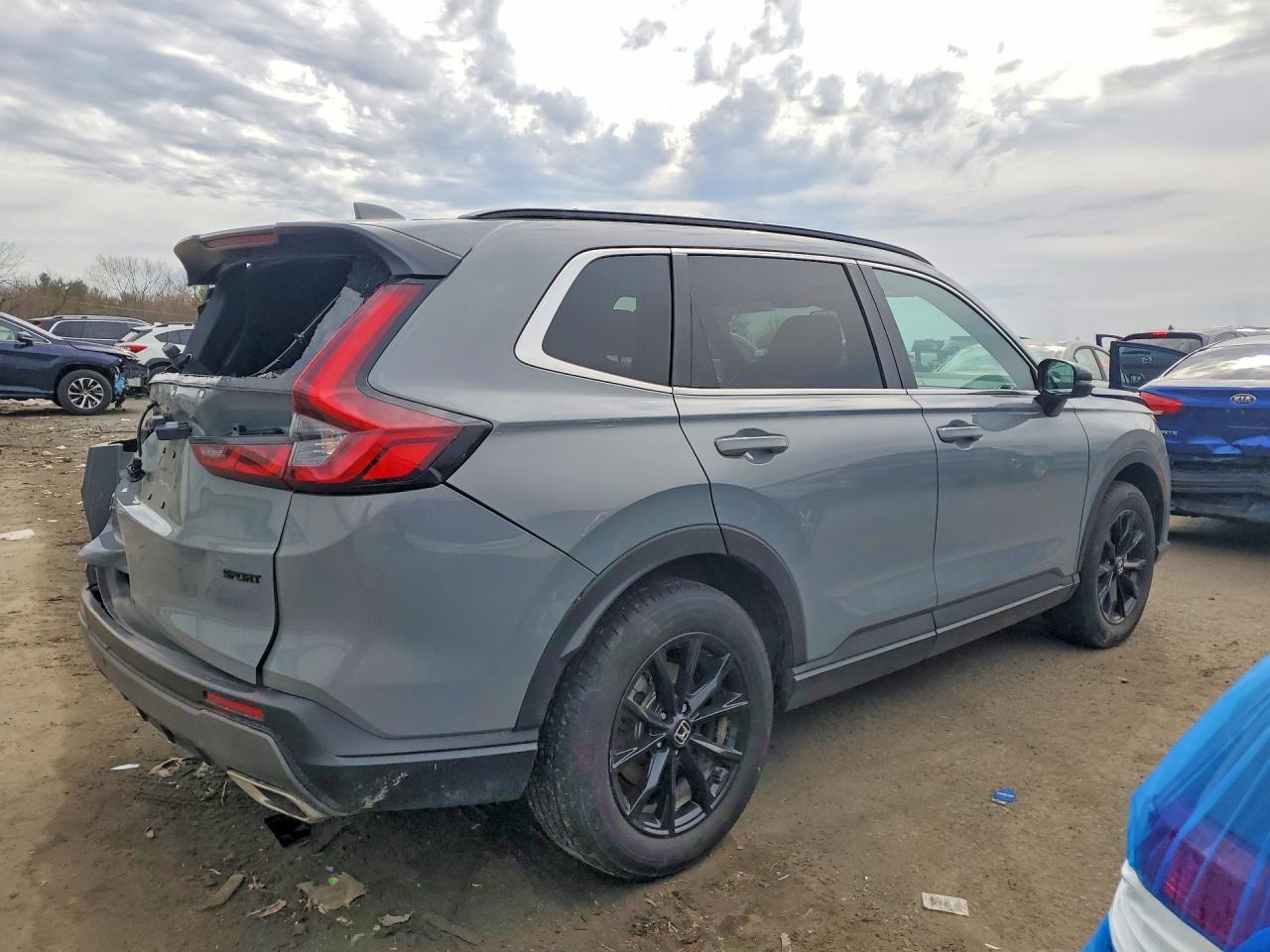 2025 HONDA CR-V SPORT photo 5