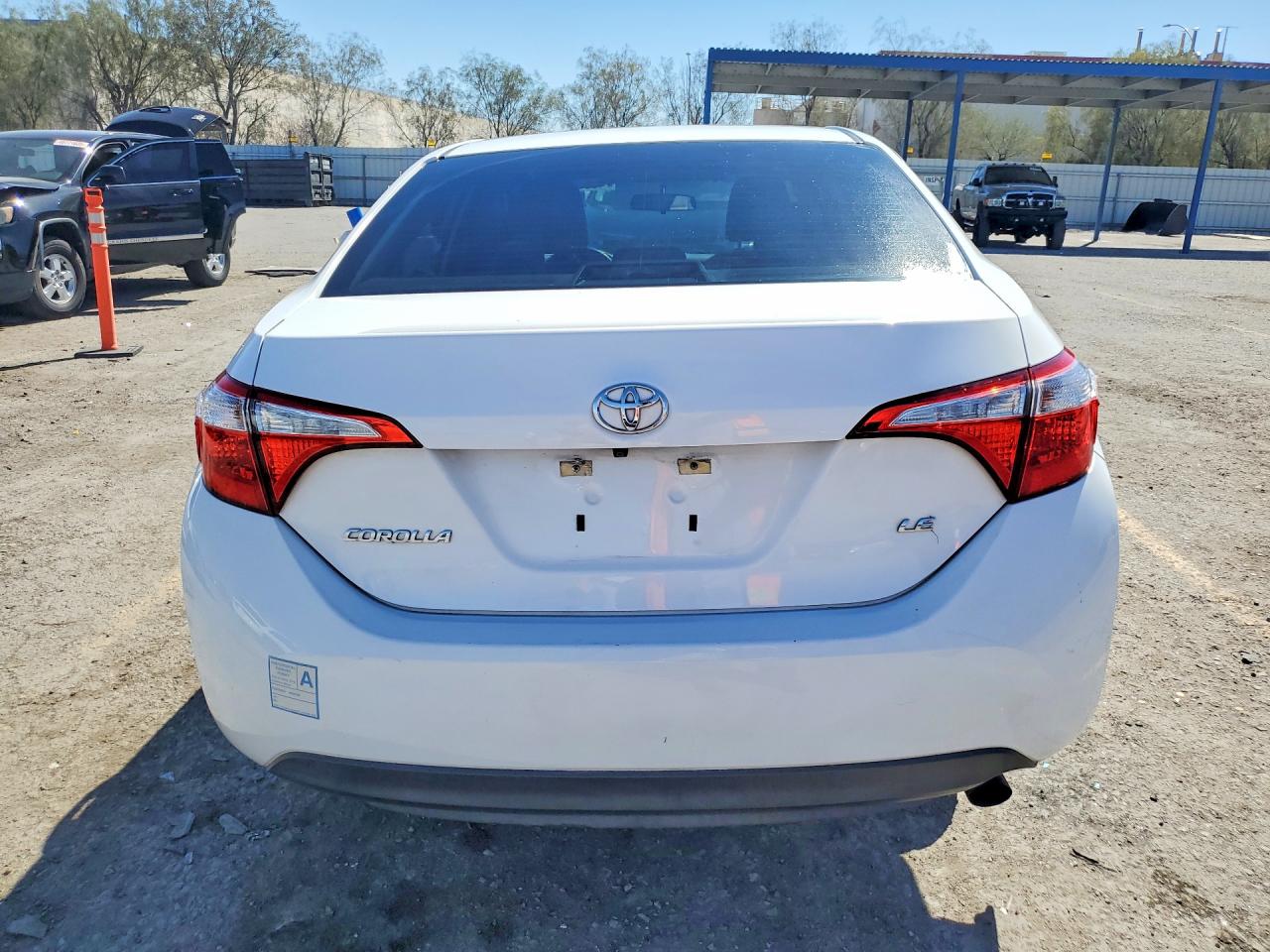 2016 TOYOTA COROLLA LE photo 6