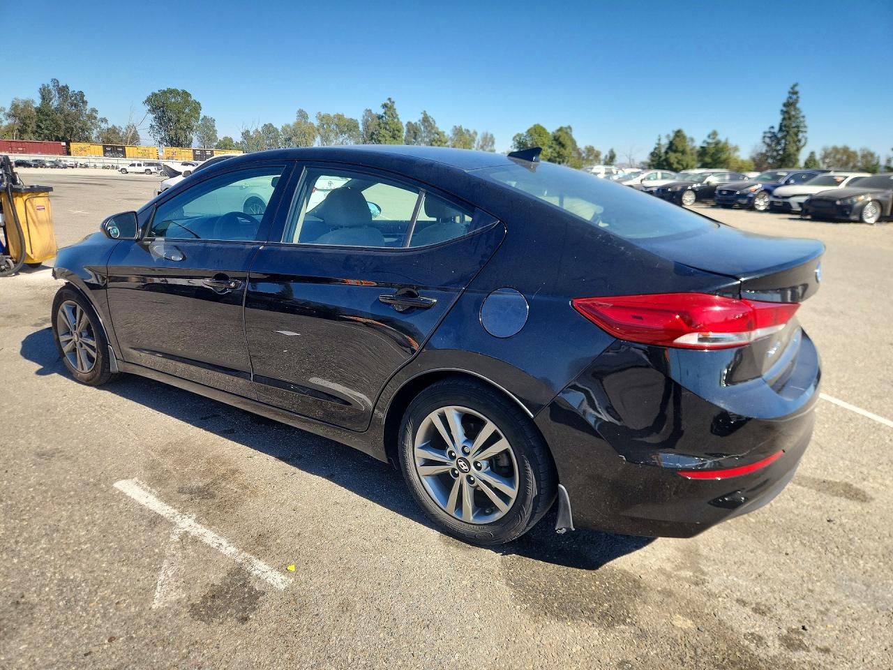 2018 HYUNDAI ELANTRA SEL photo 3