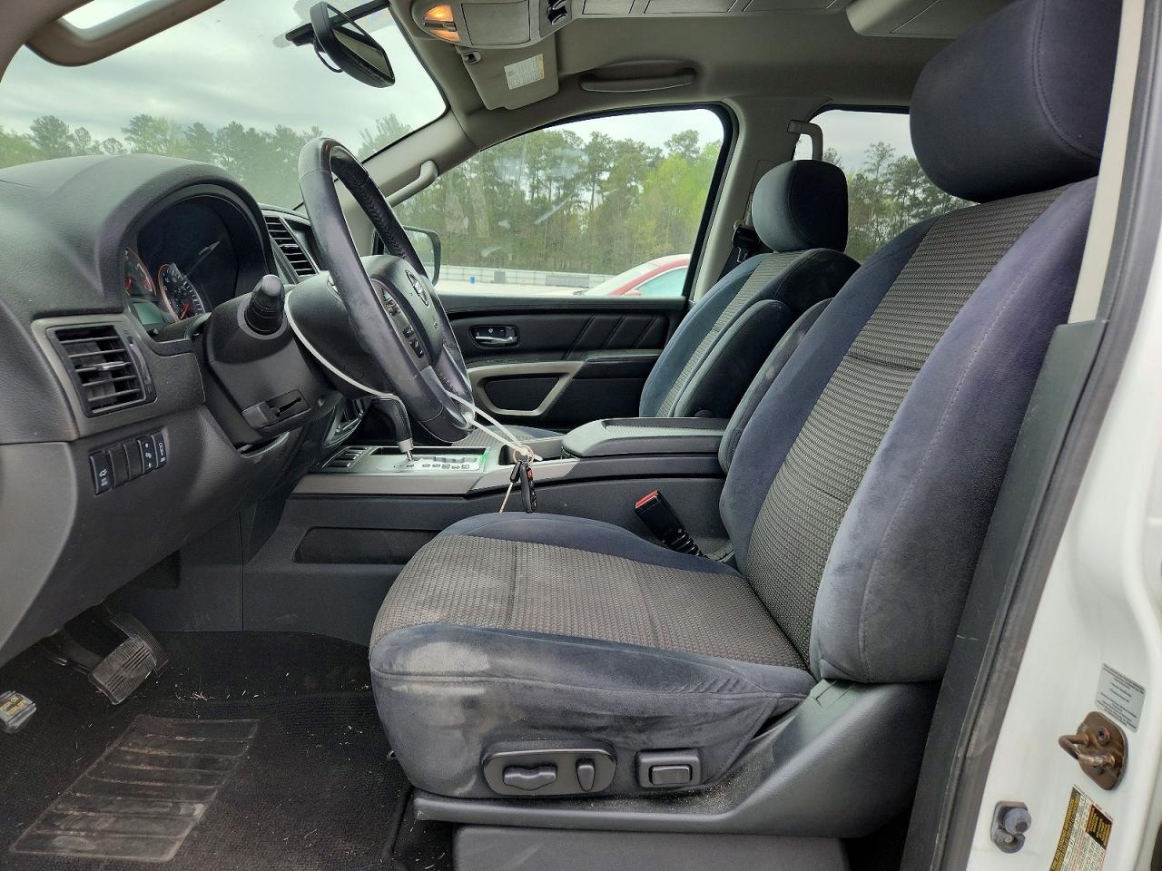 2015 NISSAN ARMADA SV photo 7
