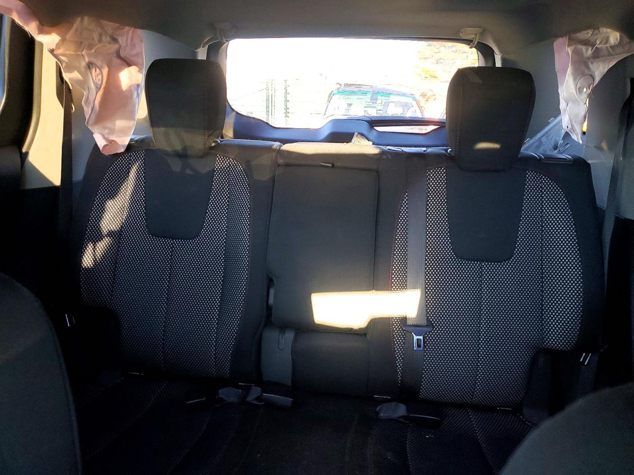 2017 GMC TERRAIN SLE photo 19