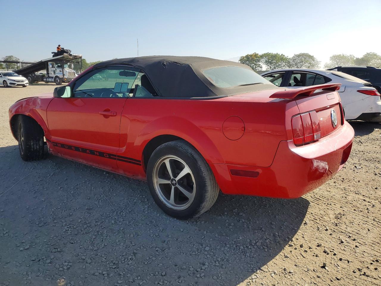 2006 FORD MUSTANG photo 2