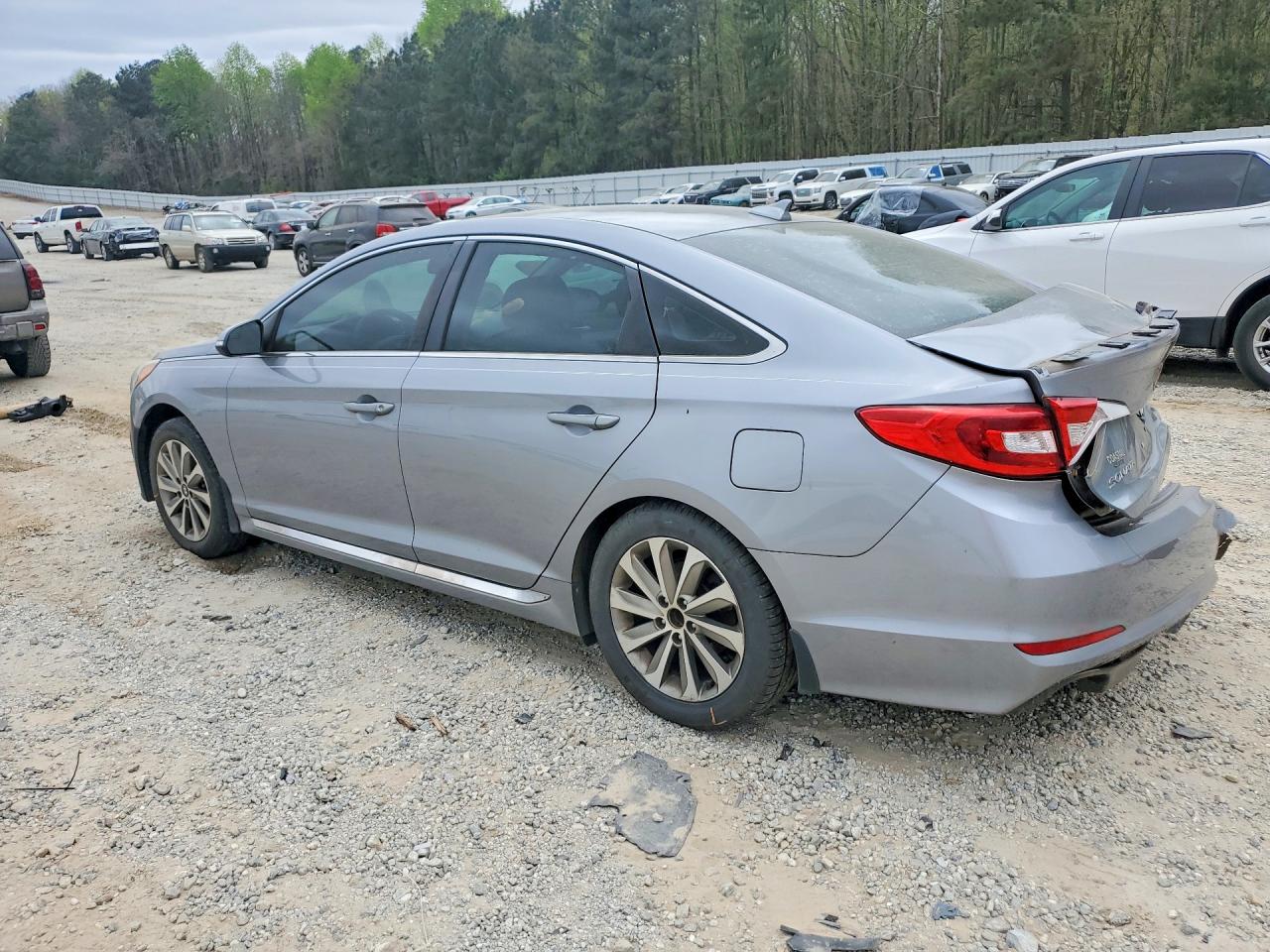 2015 HYUNDAI SONATA SPORT photo 3